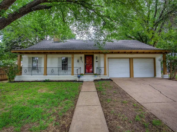 830 Danfield Ct, Irving, TX 75062