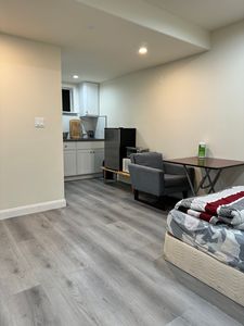 1547 29th Ave - Main Image