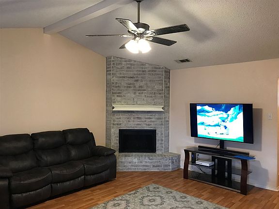4th image of 111 James Wesley Dr