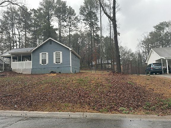 2nd image of 1367 Fairview Trl