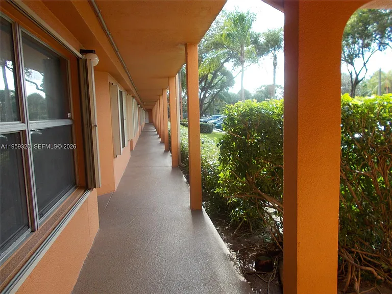 701 SW 141st Ave #110R — Photo 11