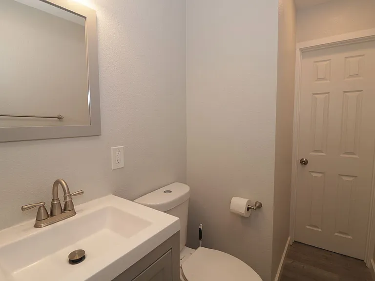 4239 Swift Ave — Photo 22