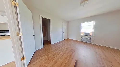 1653 Dane St #4D Photo 1