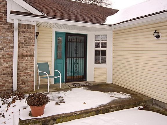 2nd image of 7755 Connie Dr