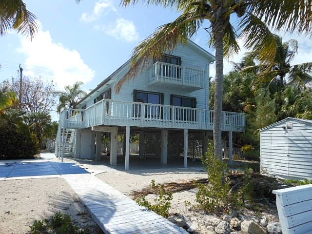 1st image of 381 W Indies Dr