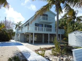 381 W Indies Dr, Ramrod Key, FL 33042