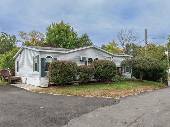 13 Darlene Lane, Litchfield, NH 03053