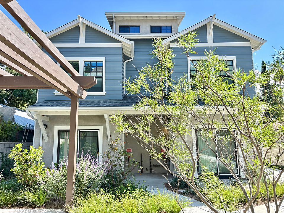 1st image of 67 N Sierra Bonita Ave #1