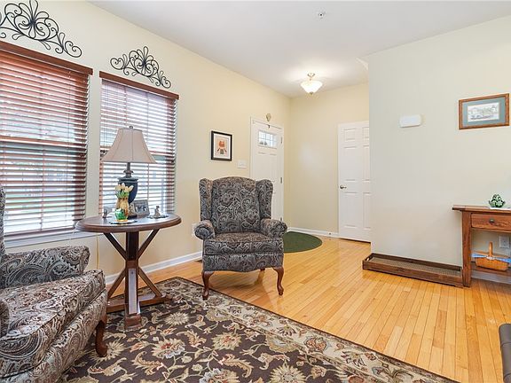 2nd image of 111 Village Cir