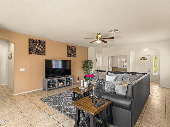 4th image of 4588 TRANQUILITY Street