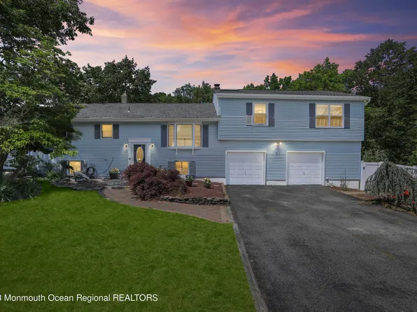 2 Southgate Drive, Howell, NJ 07731