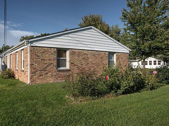 3rd image of 1200 Fairview Dr