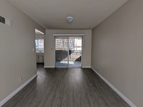 3rd image of 600 Evergreen St APT 6