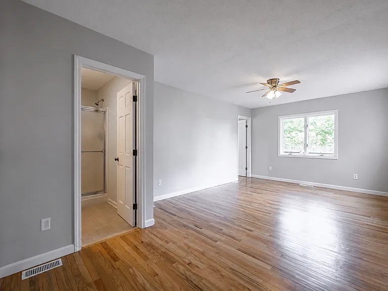 461 Mill St — Photo 7