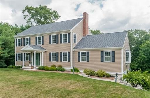 2nd image of 225 Edgewater Dr