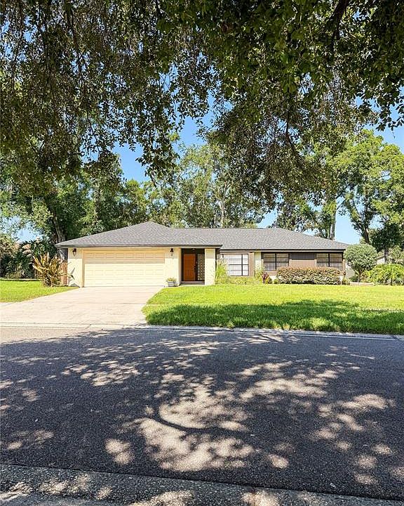 1st image of 1315 JUNIPER CIRCLE