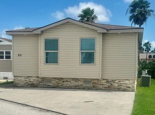 20 Conch Dr, Port Isabel, TX 78578