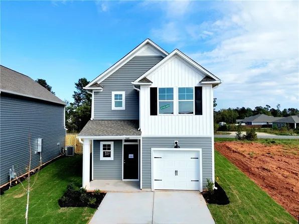 568 Seaborn Cir, Pendleton, SC 29670