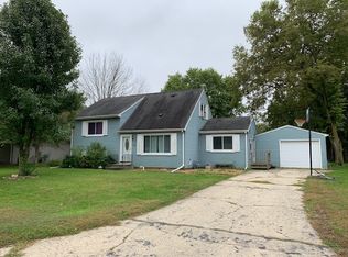 1755 E North St, Morris, IL 60450