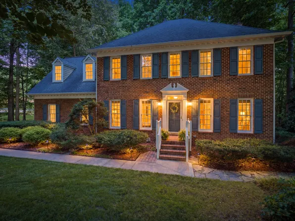 10732 Trappers Creek Dr, Raleigh, NC 27614