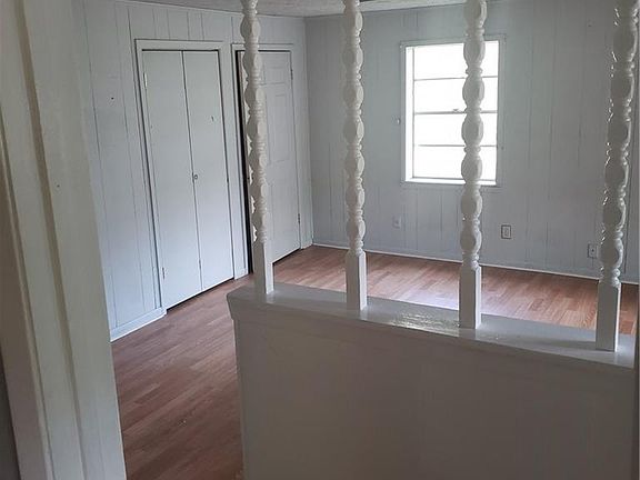 5th image of 2101 Staunton Dr