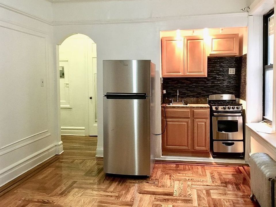1st image of 377 Eastern Pkwy #2FA
