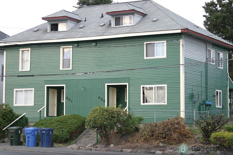 1st image of 621-623 S Sprague Ave #1