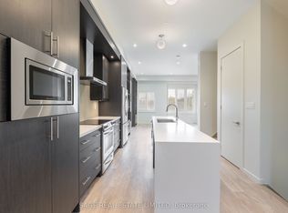 222 Vellwood Cmn, Oakville, ON L6L 0E8