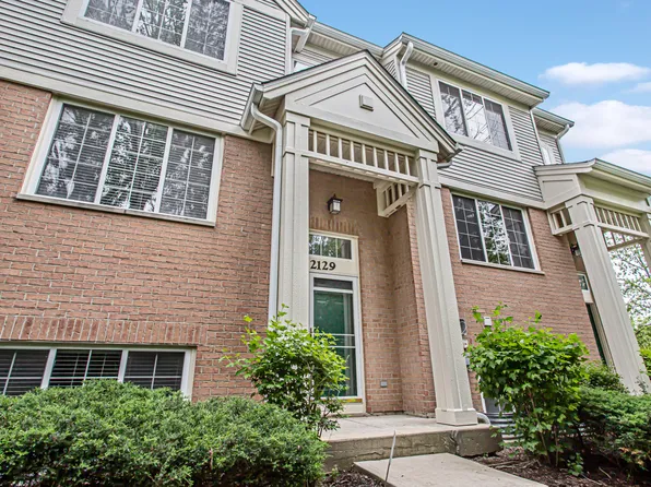 2129 W Concord Ln, Addison, IL 60101