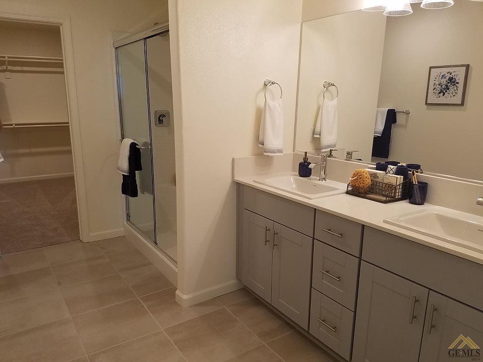 2nd image of 5703 Beltrami Pl #11