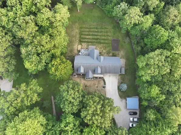 3200 E Burt Rd, Burt, MI 48417