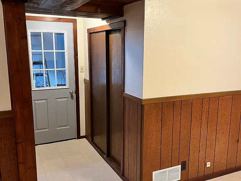 2501 Cypress Ave — Photo 7