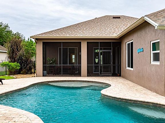 2nd image of 16839 Nikki Ln
