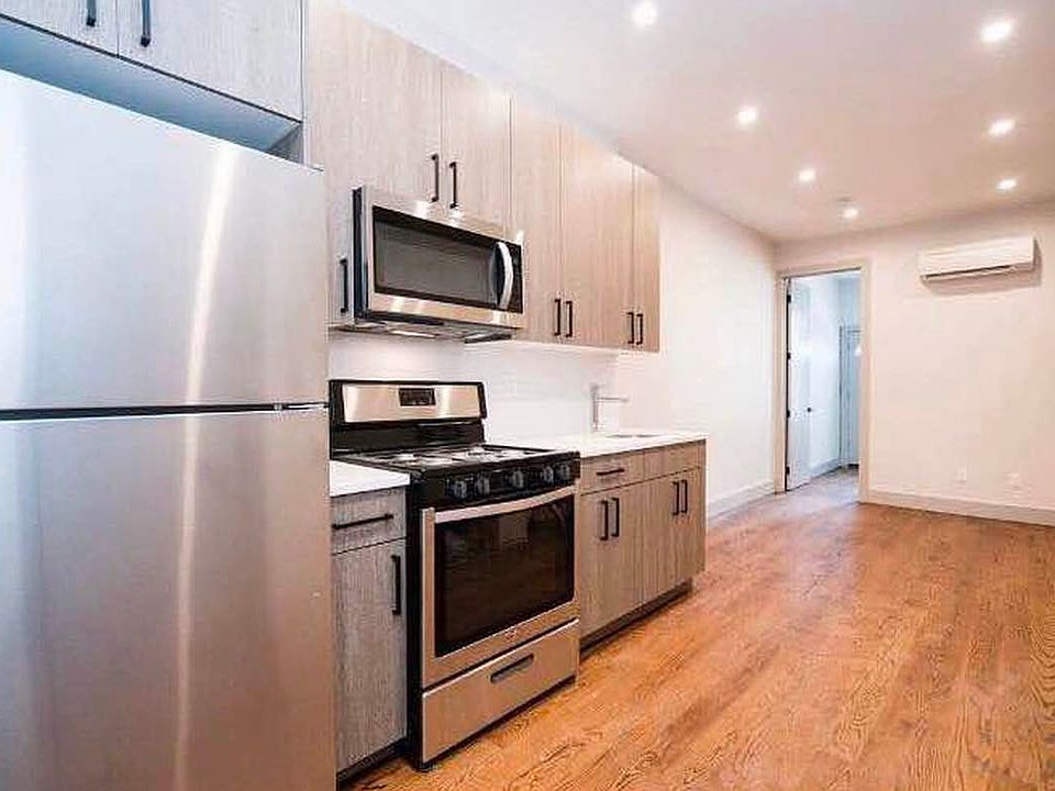 1st image of 2014 Bleecker St #1R