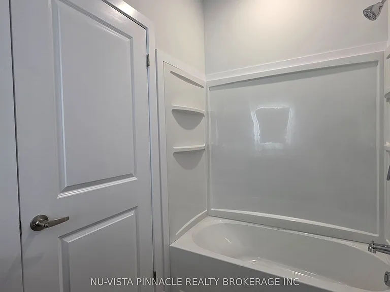 1208 Fanshawe Park Rd E #21 — Photo 25