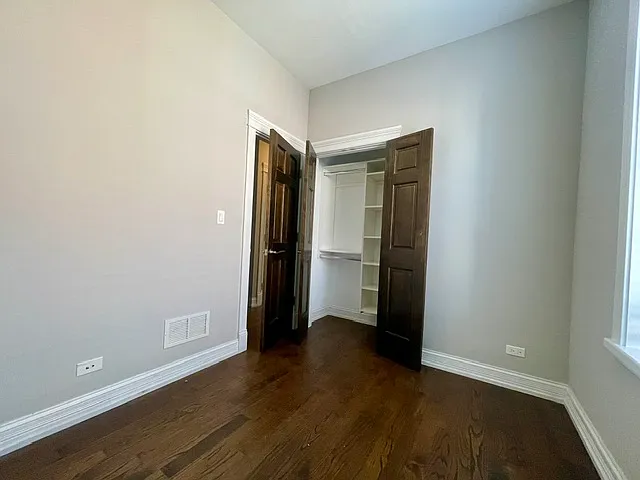 2441 W Thomas St #2F — Photo 7