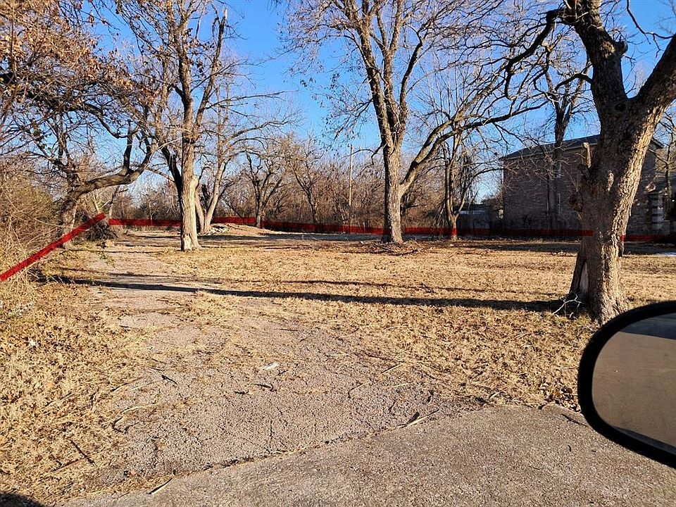 2nd image of 2104 N Saint Luke Ave Lot 1