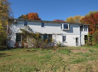 12 Ricmic Ln, Latrobe, PA 15650