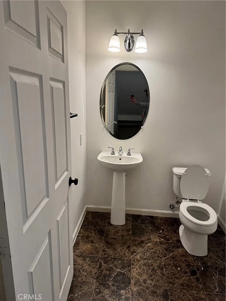 3 bed, 2.5 bath, 1775 sqft, $3,200 — Photo 3