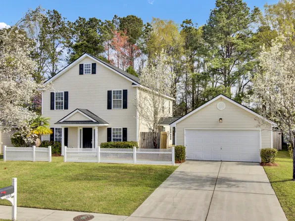 325 Sunburst Way, Summerville, SC 29483