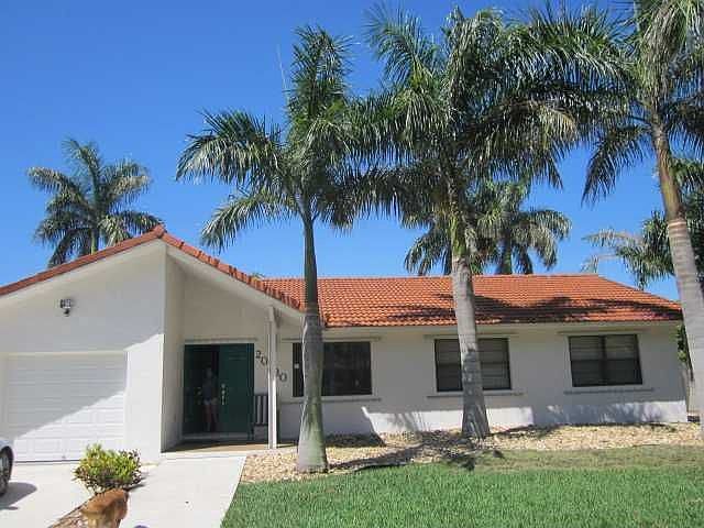 1st image of 20330 SW 84th Ave