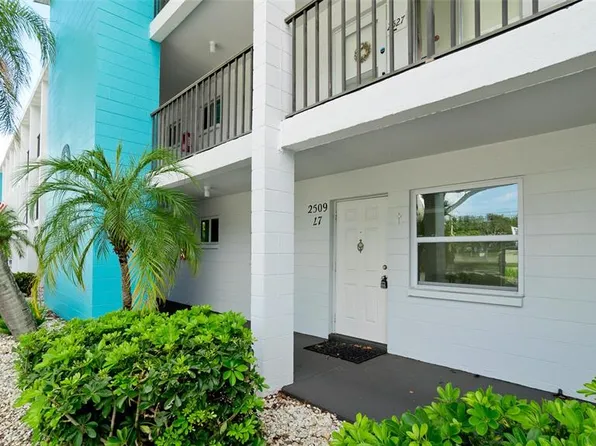 2509 Flamingo Blvd #L7, Bradenton, FL 34207
