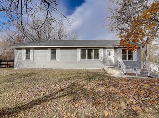 16050 Hilltop Rd, Eden Prairie, MN 55347