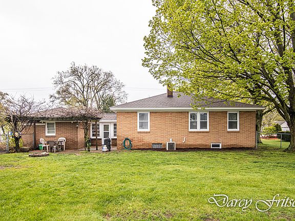 3rd image of 3879 Port Sheldon St