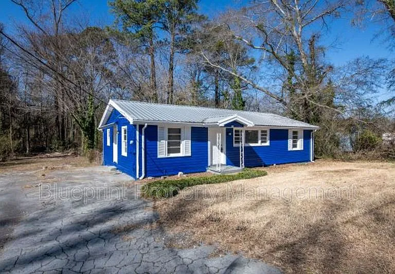 119 Wheeler Dr — Photo 2