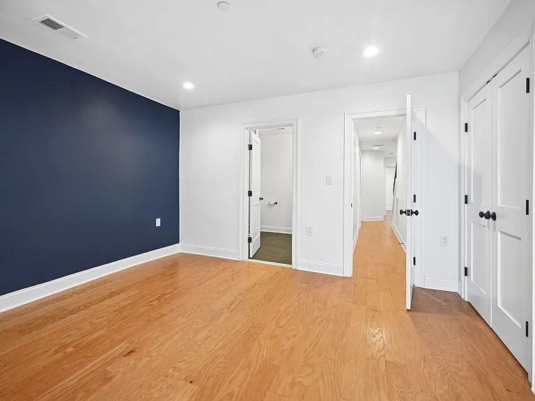 1315 Trinidad Ave NE #1 — Photo 17