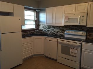 427 N Derby Ave, Derby, KS 67037