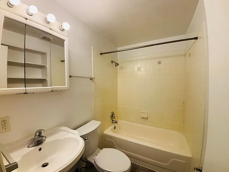 109 Northview Dr #21A — Photo 7