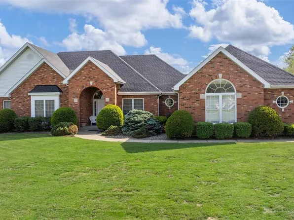 6 Steepleview Ct, O'Fallon, MO 63366