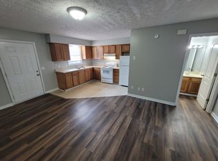 102 Rice Ct APT 2, Richmond, KY 40475